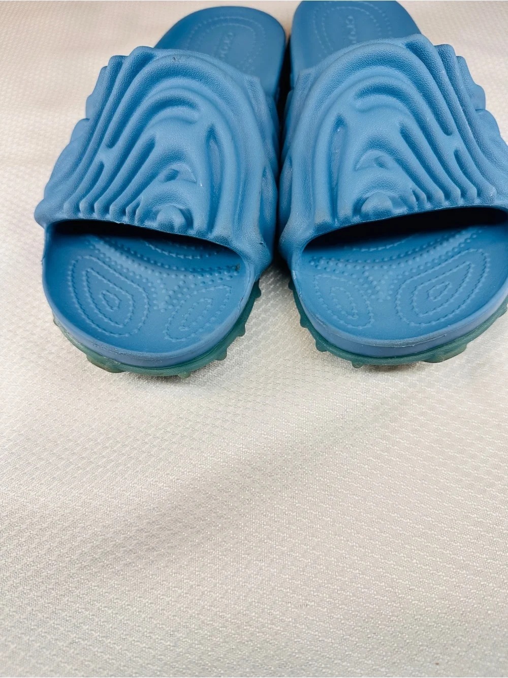 CROCS Kids Blue Ruffle Slide Sandals